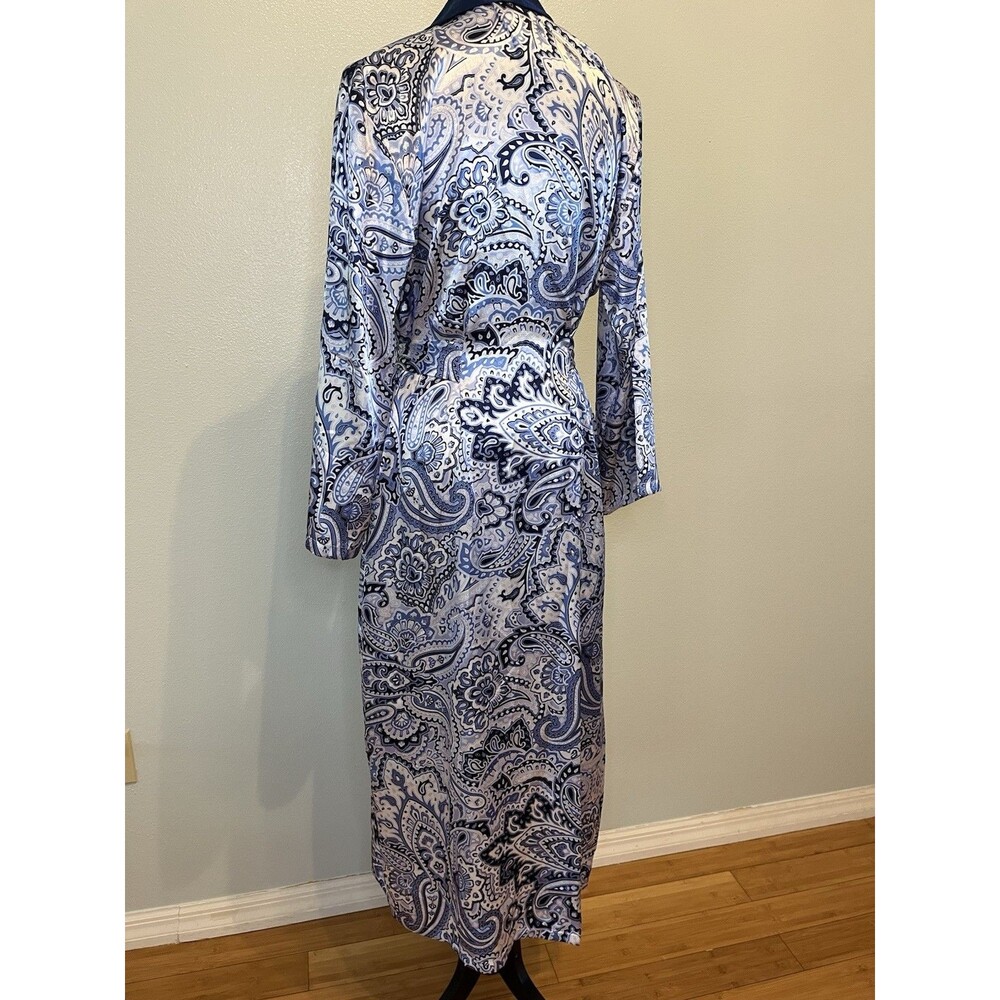 Y2K Kimono Robe Women's Medium Silky Paisley Blue Wrap Tie Waist Spa EUC - Picture 3 of 8